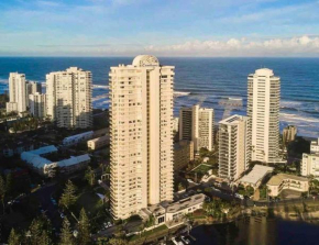 Main Beach High Floor Luxury Contessa Main Beach
